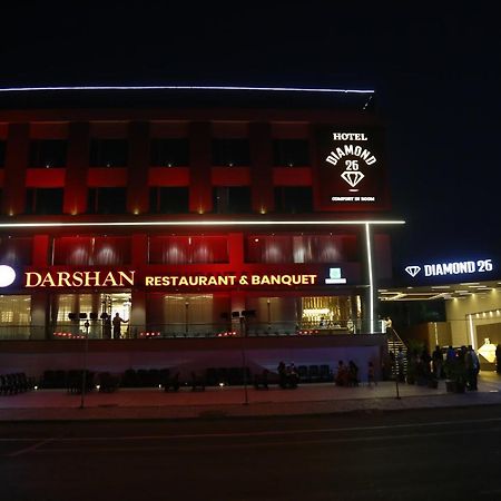 Hotel Diamond 26 Szúrat Kültér fotó